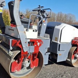 foto 4t/1.3m walze tandem Dynapac CC1300 diesel Kubota